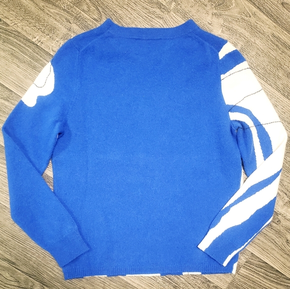 ST. JOHN VINTAGE 100% CASHMERE SWEATER | SIZE SMALL - Picture 8 of 8